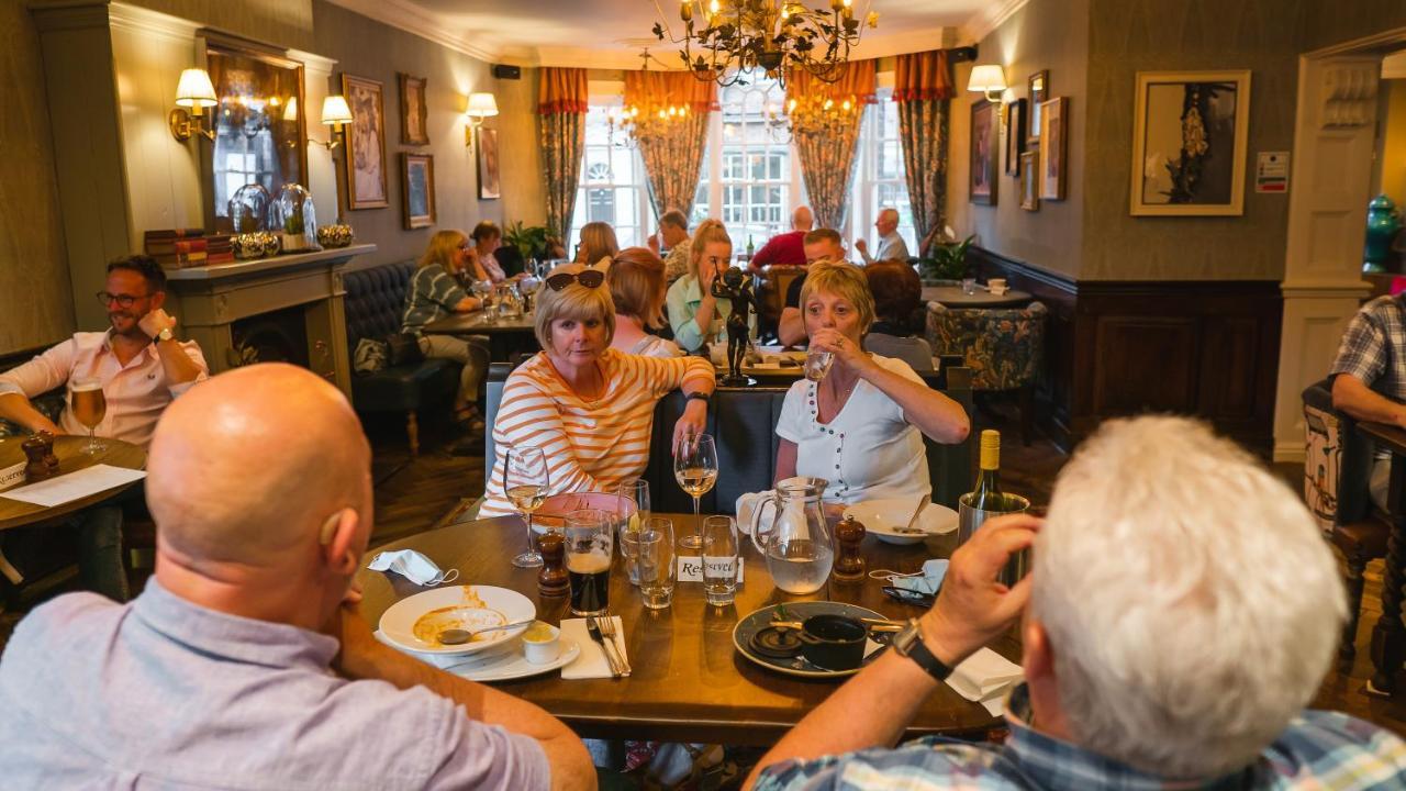 The Swan At Tarporley Exterior foto