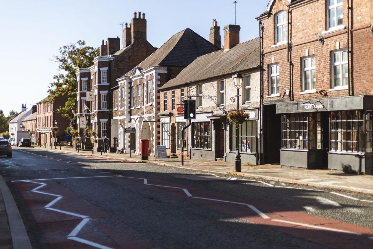 The Swan At Tarporley Exterior foto